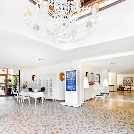 Отель Occidental Jandia Royal Level - Adults Only